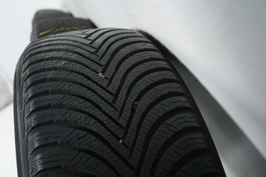 Mercedes A B Klasse W177 B247 Winterreifen Winterräder 16 Zoll