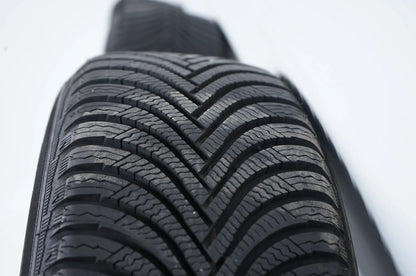 Like New Audi A1 2GB Winter Wheels Winter Tires 205 60 16 Inch 8mm