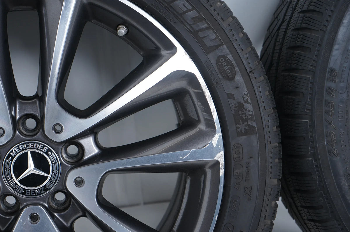 Mercedes E Klasse W213 Winterräder Winterreifen 245 45 18 Zoll Detailansicht 4