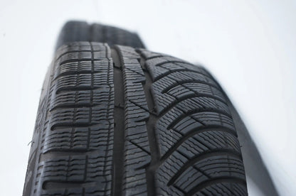Mercedes C43 AMG W205 ruote invernali pneumatici invernali 225 45 18 pollici