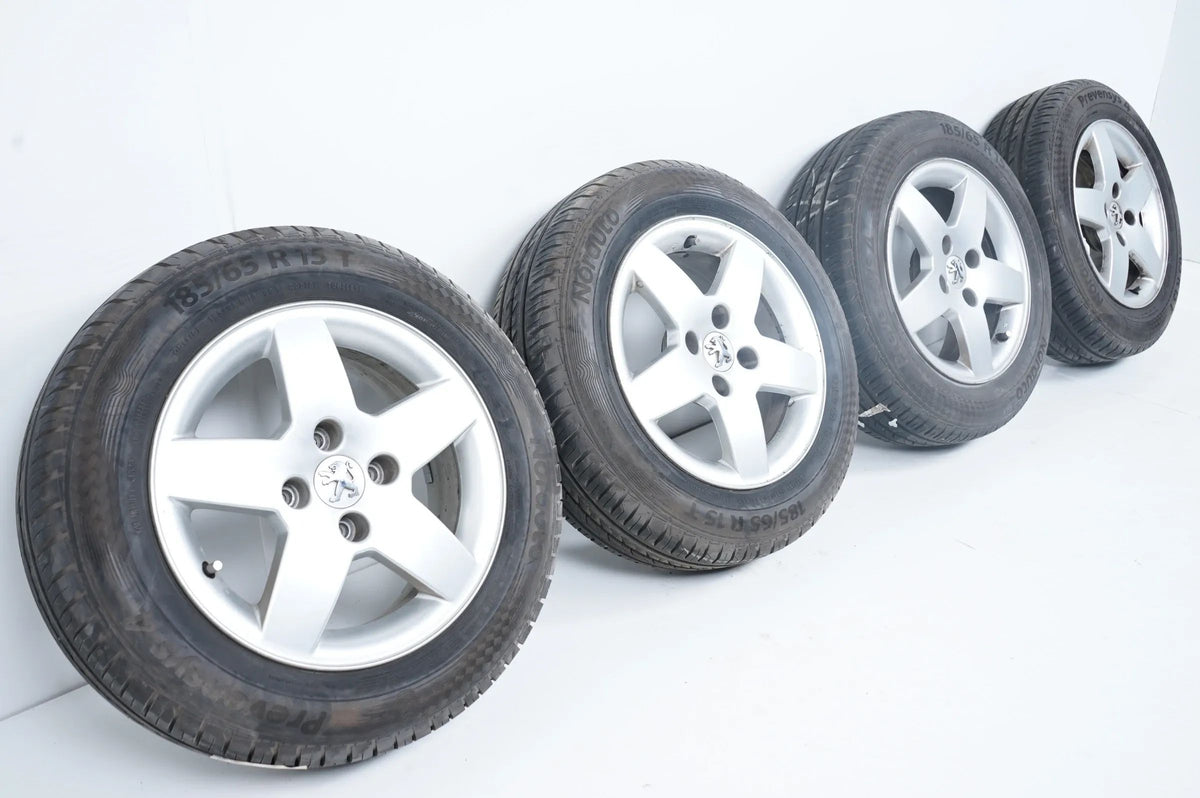 Roues d'été d'origine Peugeot 207 Pneus d'été 185 65 15 pouces Detailansicht 2
