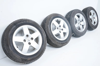 Original Peugeot 207 Winterräder mit neuen Winterreifen 185 65 15 Zoll