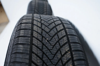 Hyundai Mitsubishi Kia Winter wheels All-weather tires 225 60 17 inch