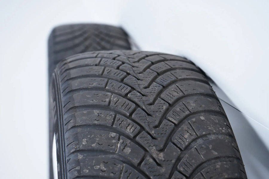 MINI Countryman F60 Winter Tires Winter Wheels 205 60 17 inch JCW539