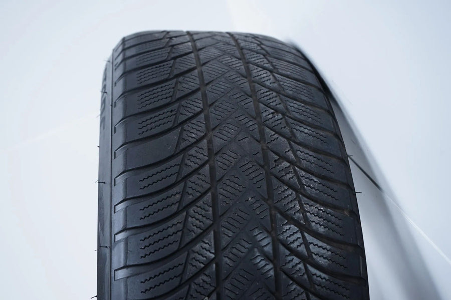 Audi A6 4K C8 winter tires/wheels 225/60 R17 inch 4K0601025