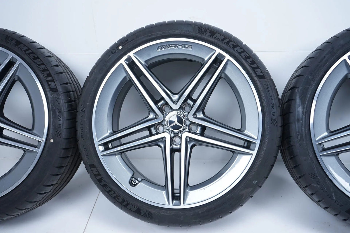 Mercedes CLA45 W118 C118 summer wheels, summer tires, 19 inch Detailansicht 9