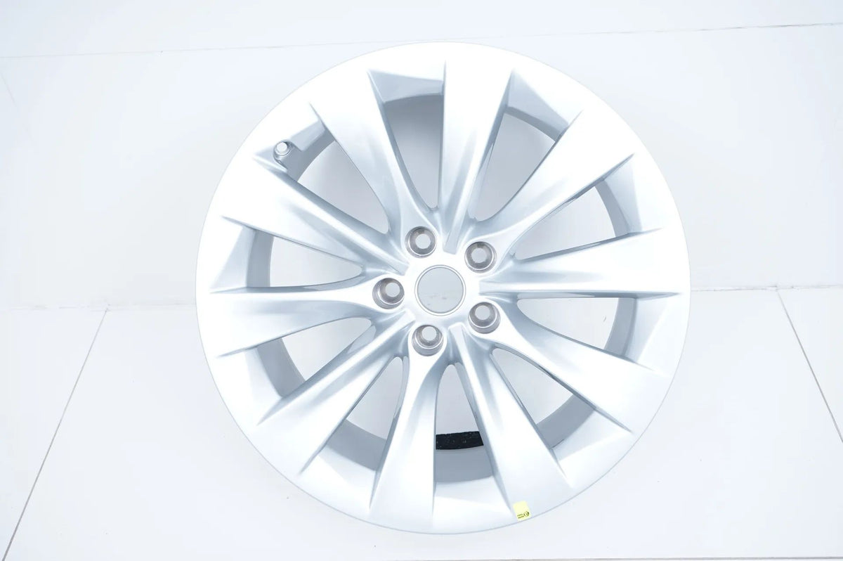 1 x Original Tesla Model X Alloy Wheel 20 Inch 1027225-00-A 10J ET35 Detailansicht 2