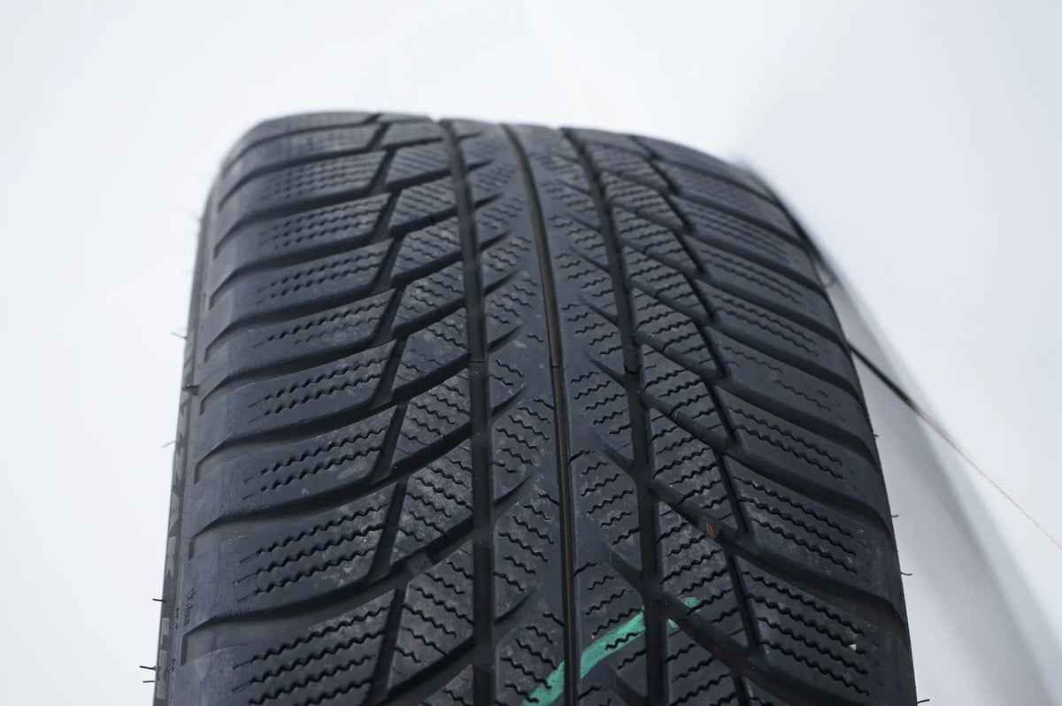 Mercedes AB Class W177 B247 Winter Wheels Winter Tires 18 Inch Detailansicht 13