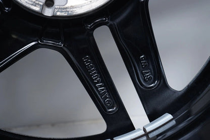 Roues et pneus hiver 18 pouces pour Mercedes Classe AB W177 B247