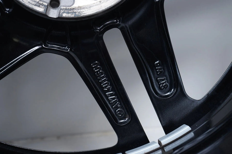 Roues et pneus hiver 18 pouces pour Mercedes Classe AB W177 B247