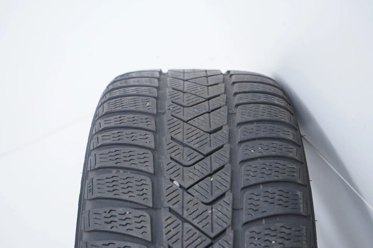 Mercedes A CLA Class W177 W118 Winter Wheels Winter Tires 18 Inch Detailansicht 11