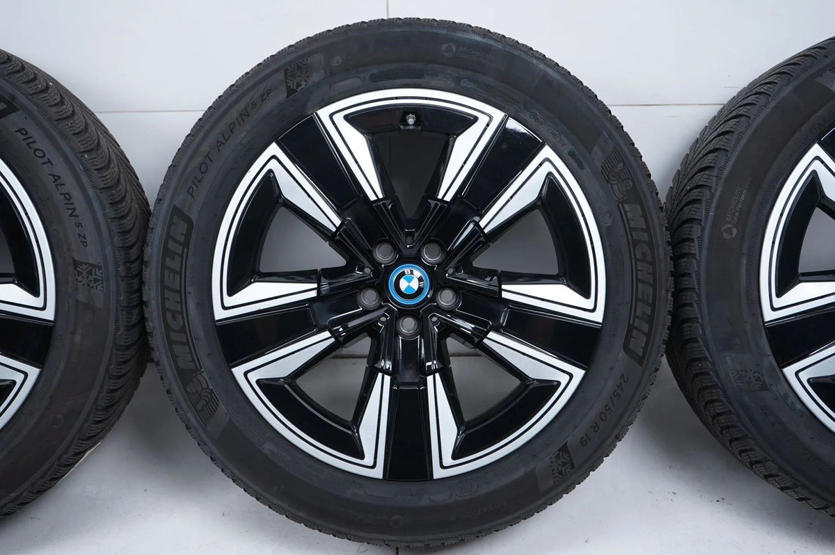 BMW iX3 X3 G01 G02 G08 zimní pneumatiky zimní kola 245 50 19 palců Detailní zobrazení 6