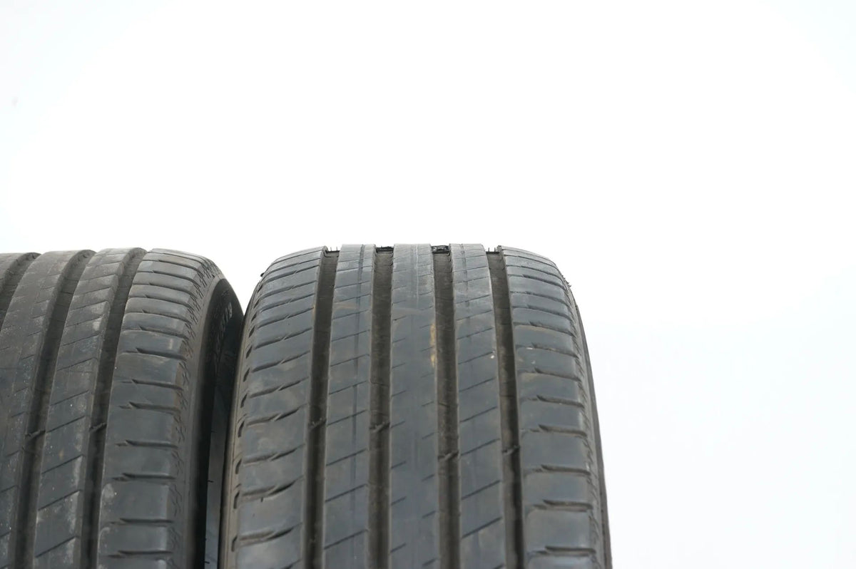 2 x summer tires Michelin 235 55 19 inch DOT22 approx. 6mm AO Detail view 5