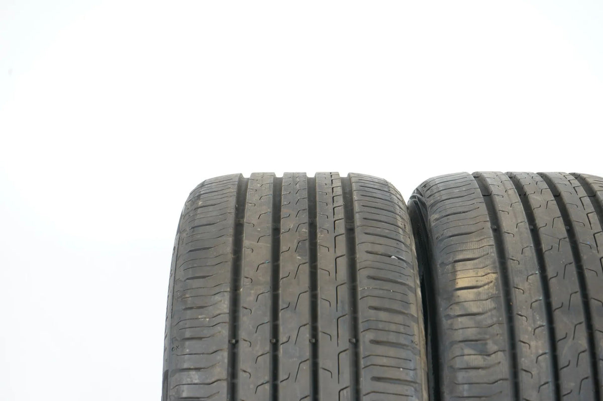2 x Summer tires Continental 245 35 R20 20 inch DOT22 approx. 7mm Detailansicht 4