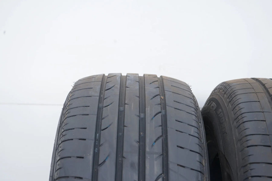2 x pneus été Bridgestone Dueler 245 65 17 pouces env.5mm DOT17