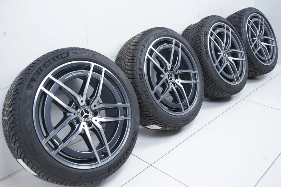 Mercedes E43 E53 AMG W213 Allwetterräder mit neuen Allwetterreifen 19 Zoll