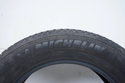 1x Winter tire 205 60 16 inch Michelin approx. 5 mm tread depth DOT21 MO