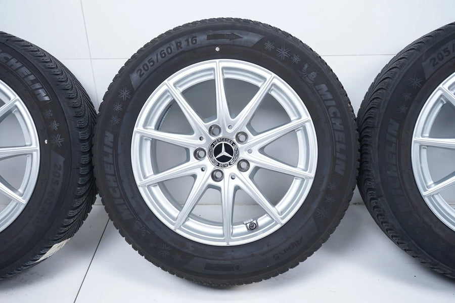 Mercedes A B Klasse W177 W247 Winterräder Winterreifen 16 Zoll