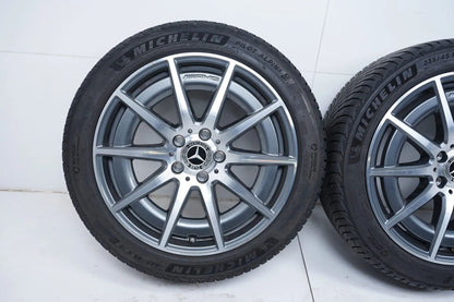 Mercedes C43 AMG W206 zimní pneumatiky zimní kola 235 45 18 palců