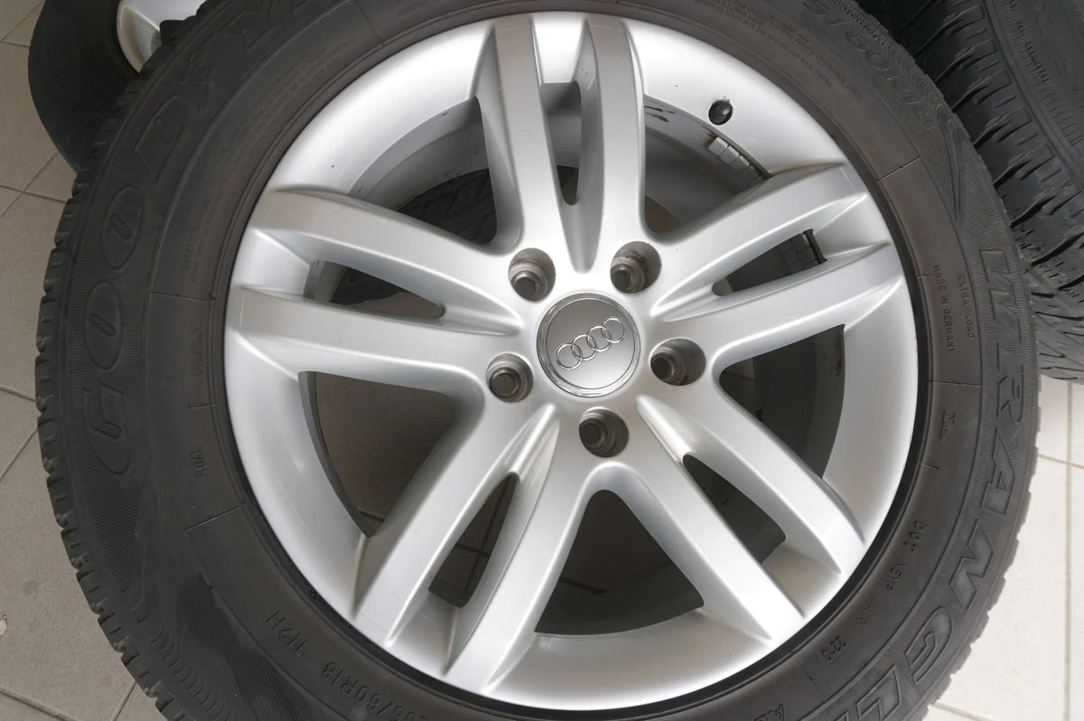 Original Audi Q7 4L 18 inch alloy wheels 4L0601025B 8.5 x 18 ET58 bolt pattern 5x130 Detailansicht 3