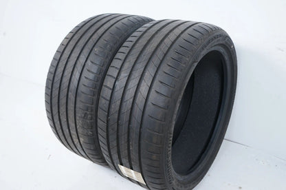 2 x Demo Summer Tires Bridgestone 285 35 20 Inch DOT20 MO