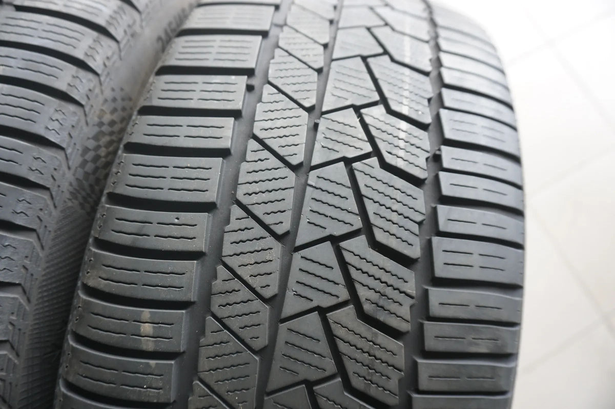 Original Mercedes E-Klasse W214 S214 Alufelgen Winterreifen 245 45 R19 Zoll Detailansicht 11