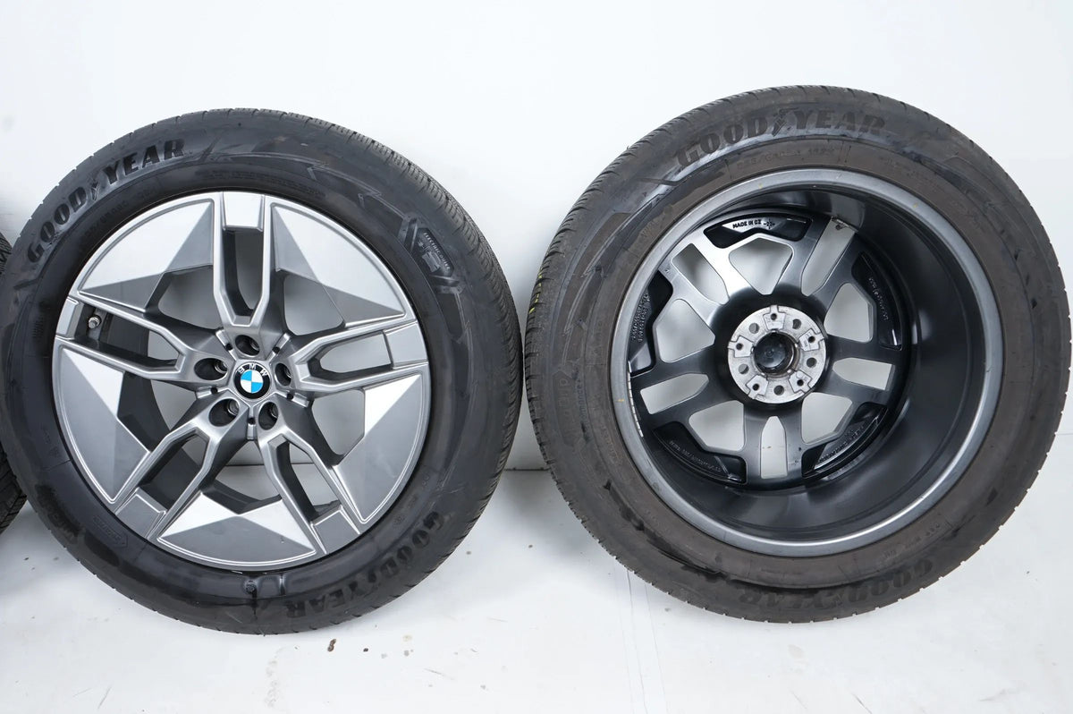 BMW iX i20 Winterreifen Winterräder 235 60 20 Zoll 1002 5A02653 Detailansicht 14