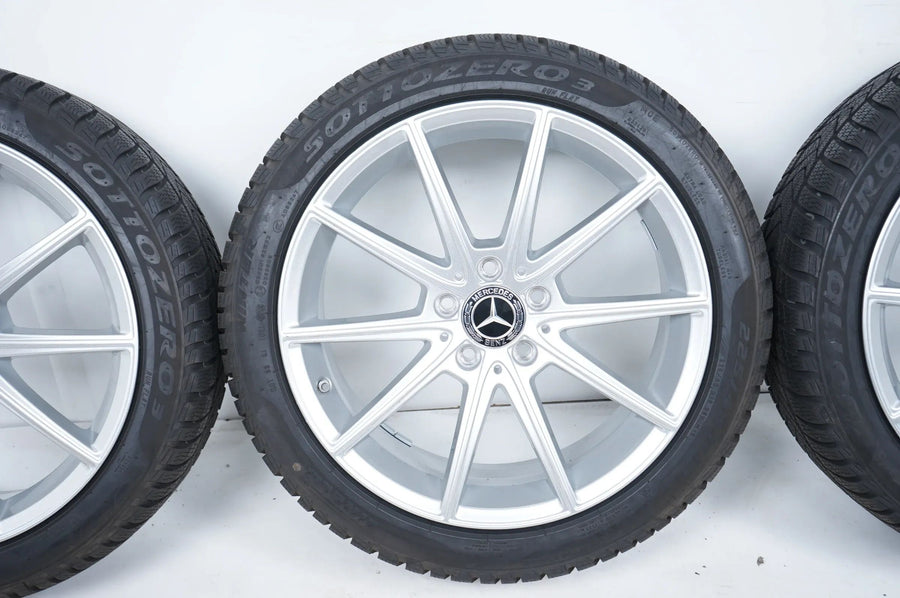 WieNeu Mercedes C Klasse W206 Winterräder Winterreifen 225 45 18 Zoll