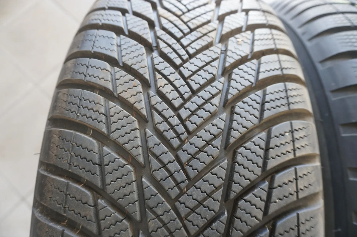 Cerchi in lega originali Audi A6 C8 4K Allroad, ruote invernali, pneumatici invernali 235 55 R18, 8 mm Visualizzazione dettagliata 8