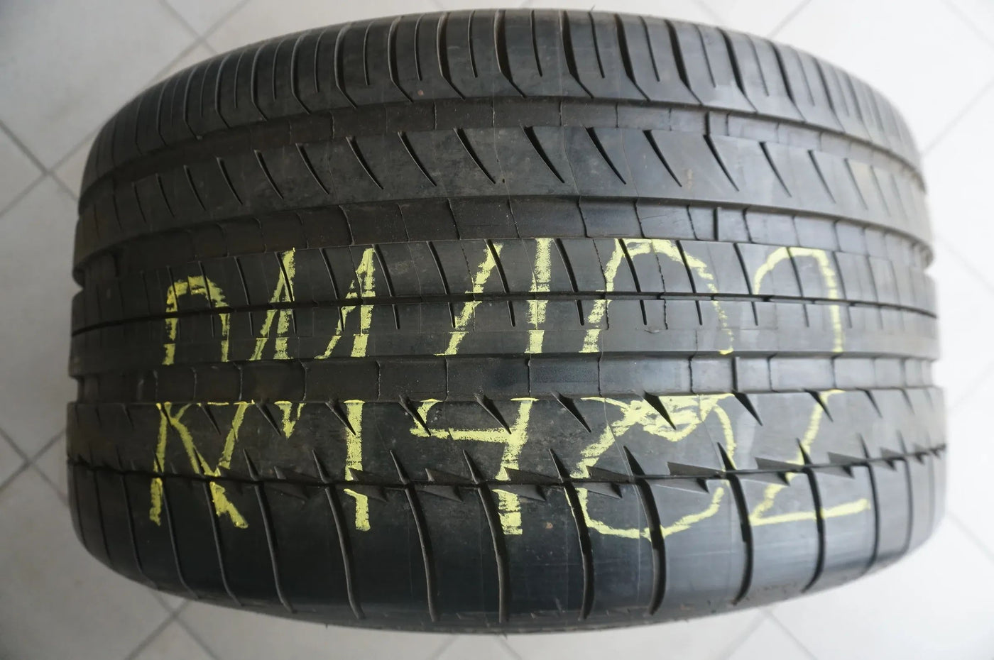 1 X 305 30 ZR21 R21 104Y Summer Tire Michelin Pilot Sport 2009