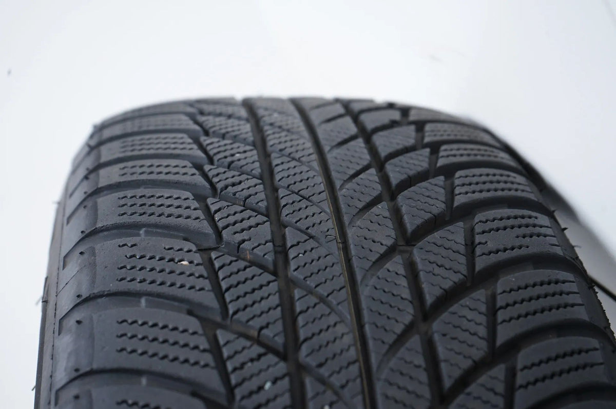 MINI Countryman F60 winter tires/wheels 205/60 R17 inch Detailansicht 12