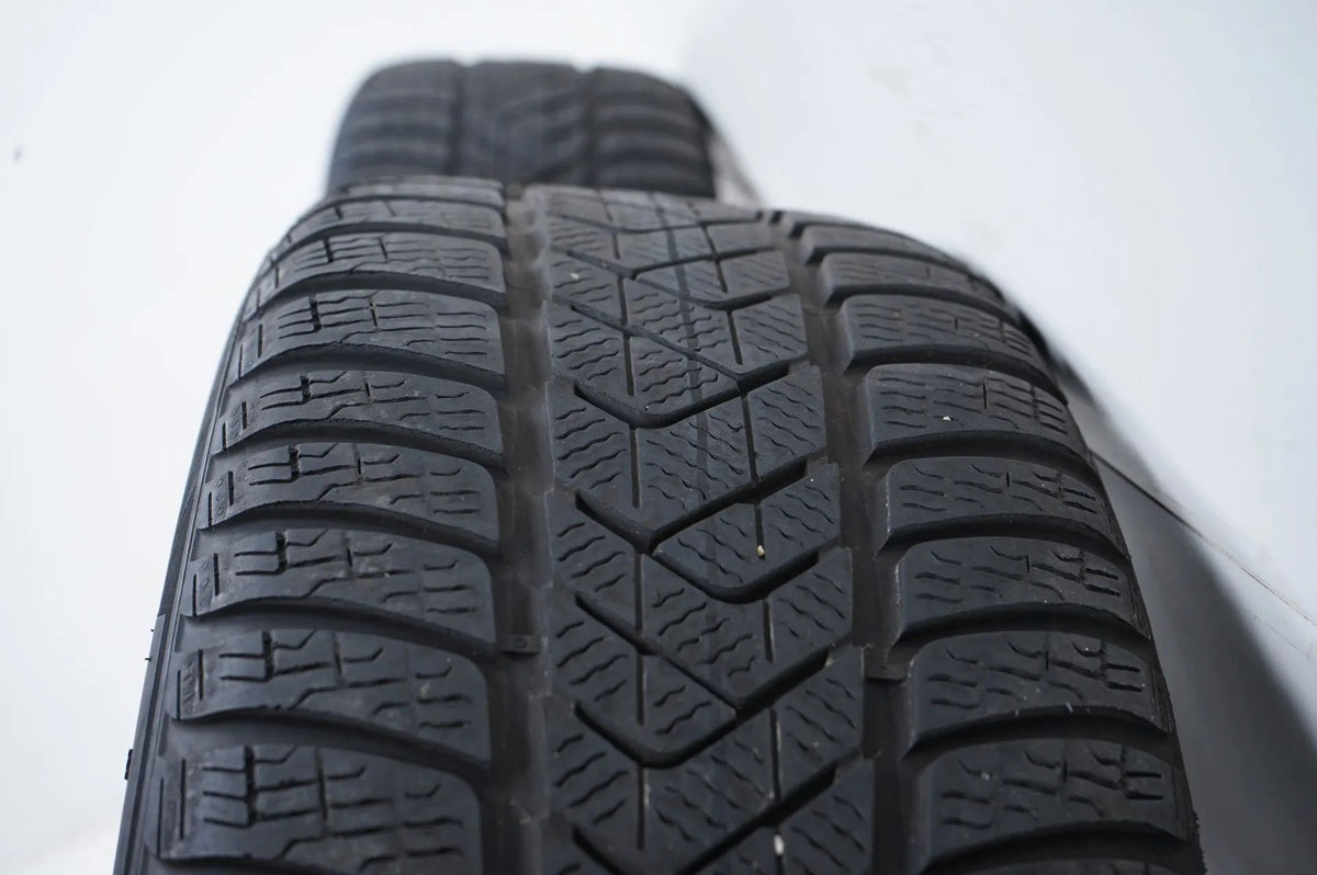 Mercedes C-Class W206 winter tires/wheels 225/45/18 inch Detailansicht 13