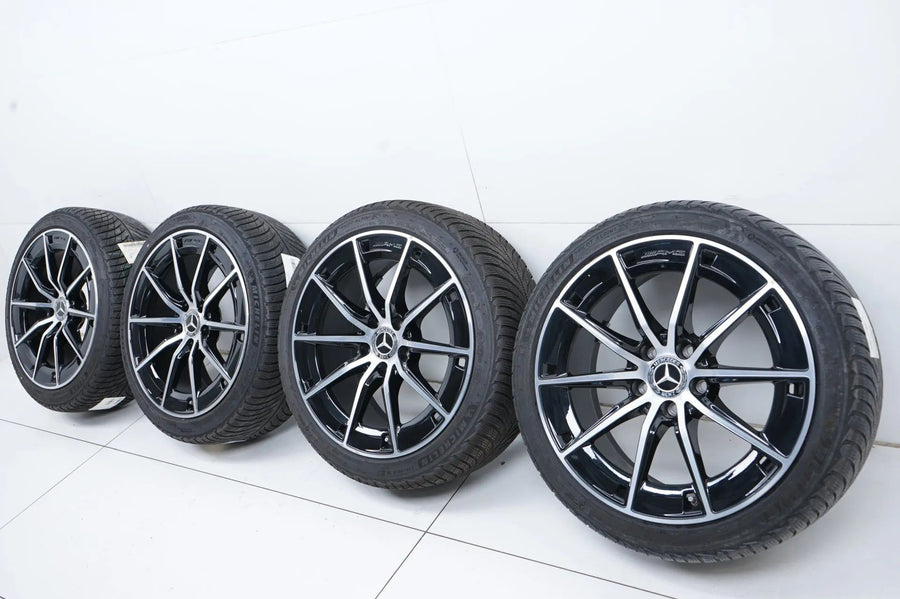 Mercedes A35 W177 AMG Winterreifen Winterräder 235 40 18 Zoll