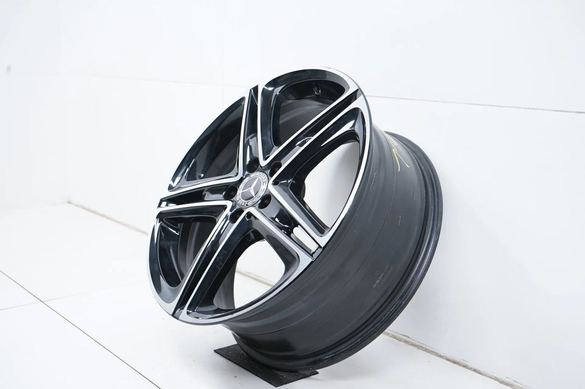 1 x Hliníkový disk Mercedes E třídy W238 19 palců A2384010300 8J ET43 Detailní zobrazení 5