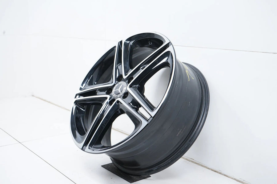 1 x Hliníkový disk Mercedes E třídy W238 19 palců A2384010300 8J ET43