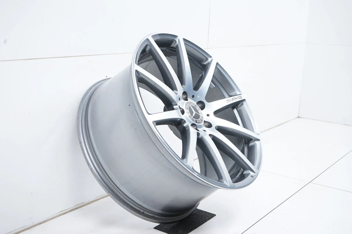 1 x Mercedes S Class W222 Alloy Wheel 19 Inch A2224010300 9.5J ET39 Detail view 2