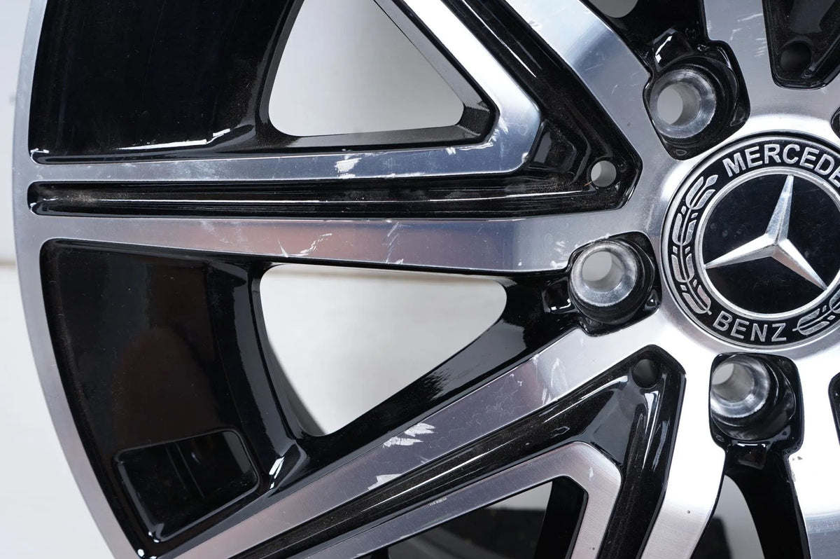 1 x Mercedes EQA EQB H243 X243 lichtmetalen velg 19 inch A2434012000 AMG Detailweergave 3