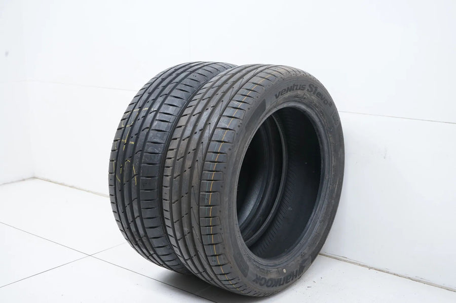 2x DEMO Sommerreifen Hankook 205 55 17 Zoll DOT18 MO