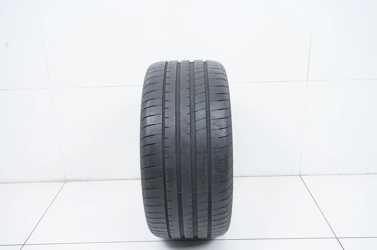 1 x Sommerreifen Goodyear 275 35 19 Zoll DOT20 ca.6mm Detailansicht 2