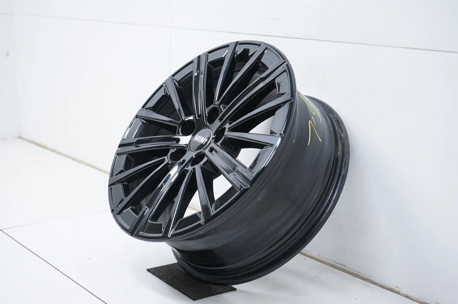 1 x BMW 2er Active U6 U06 Alufelge 17 Zoll 833 6891174 5A094B2