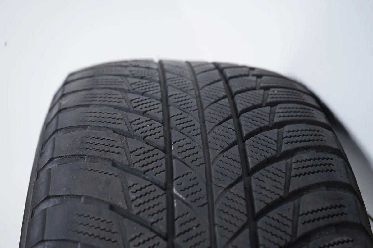 BMW X3 X4 G01 G02 Winter Tires Winter Wheels 225 60 18 inch Detailansicht 15