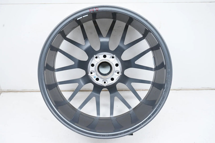 1 x jante alliage Mercedes C63 W205 AMG 19 pouces A2054011800 9,5J