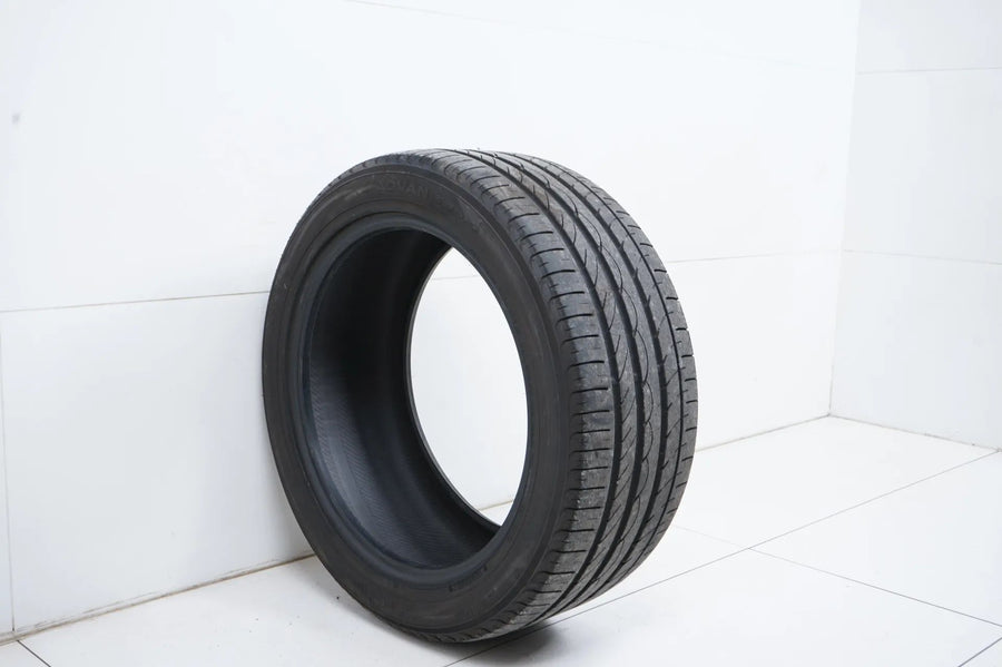 1x Yokohama summer tire 275/45/20 inch DOT22 6mm NO
