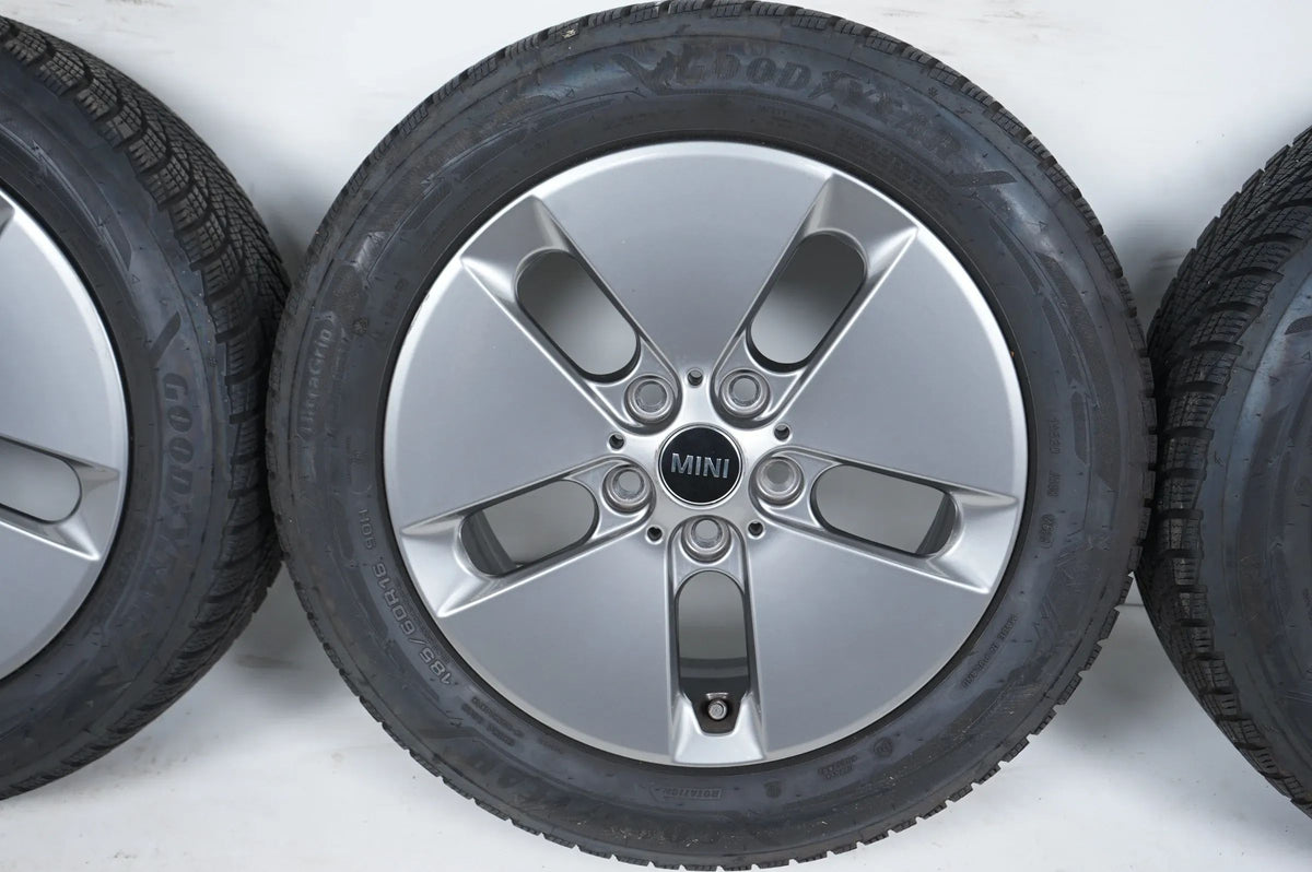 MINI F65 F66 F67 pneus hiver roues hiver 185 60 16 pouces 5A3E642 Vue détaillée 5