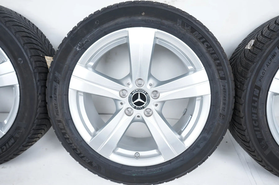 Mercedes C-Klasse hybrid W206 vinterdæk vinterhjul 17 tommer