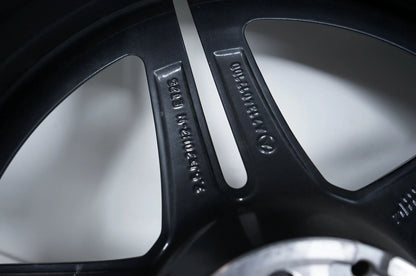 WieNeu Mercedes E63 AMG W213 Winterreifen Winterräder 20 Zoll A2134017100/7200