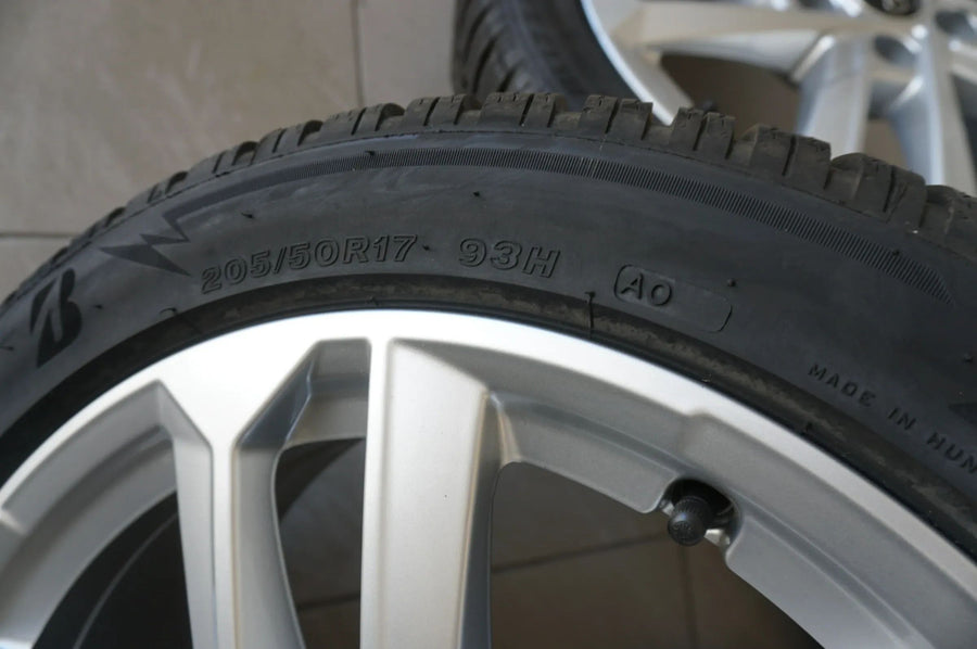 Original Audi A3 8Y Alufelgen Winterräder Winterreifen 205 50 R17 93H 2024 6,5mm