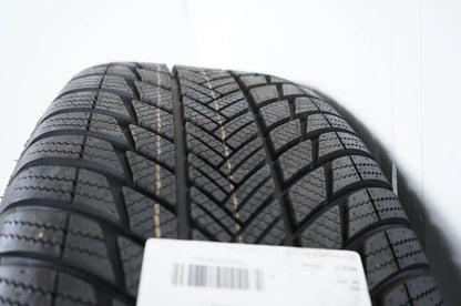 NEU Mercedes GLA GLB H247 Winterräder Winterreifen 235 50 19 Zoll A2474011500