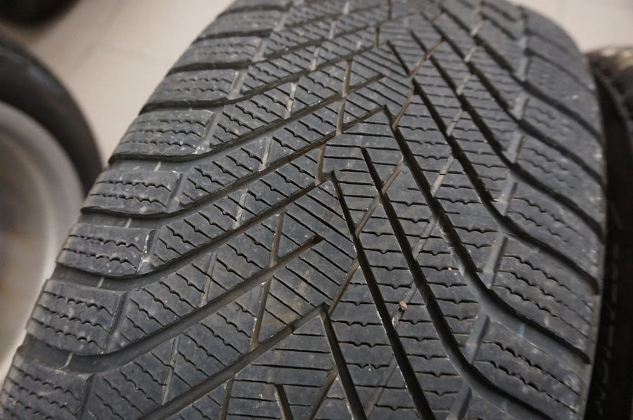 Original Audi Q5 SQ5 GU 20Zoll Alufelgen Winterreifen Winterräder 255 45 R20 6mm