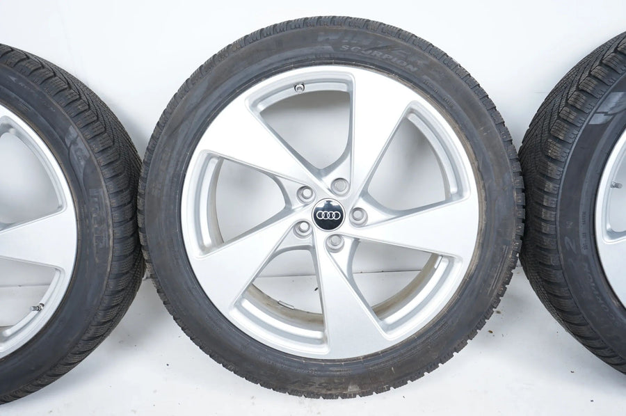 Audi Q5 GU 8MA Alufelgen Winterreifen Winterräder 255 45 20 Zoll 8MA601025G
